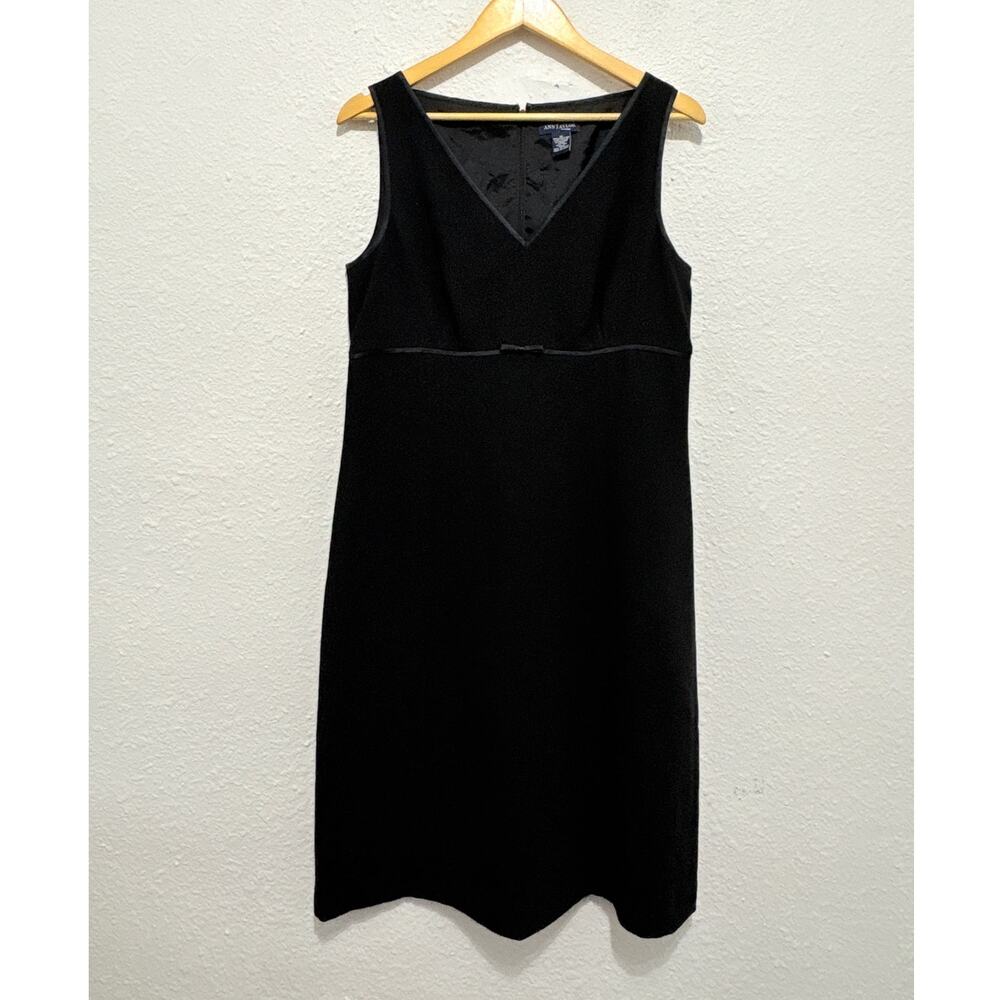 vintage y2k ann taylor black dress classic minimalist dainty feminine babydoll